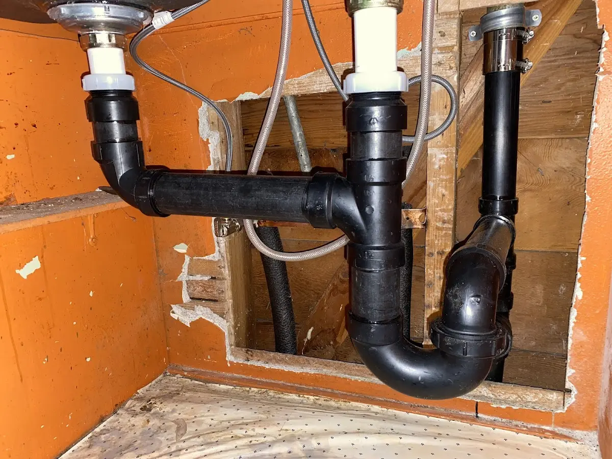 Professional Pipe Bursting equipment and tools on the job in St. Paul